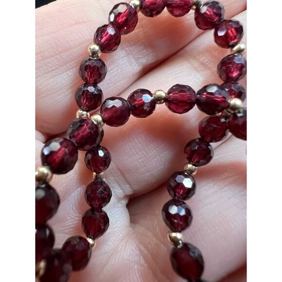 NEW 14k gold garnet stretch bracelet - Picture 8 of 13